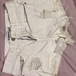 Cut off Express shorts